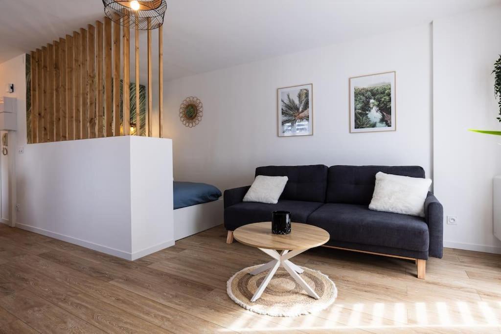 Chartres - Le Saint Pierre Apartment Bagian luar foto