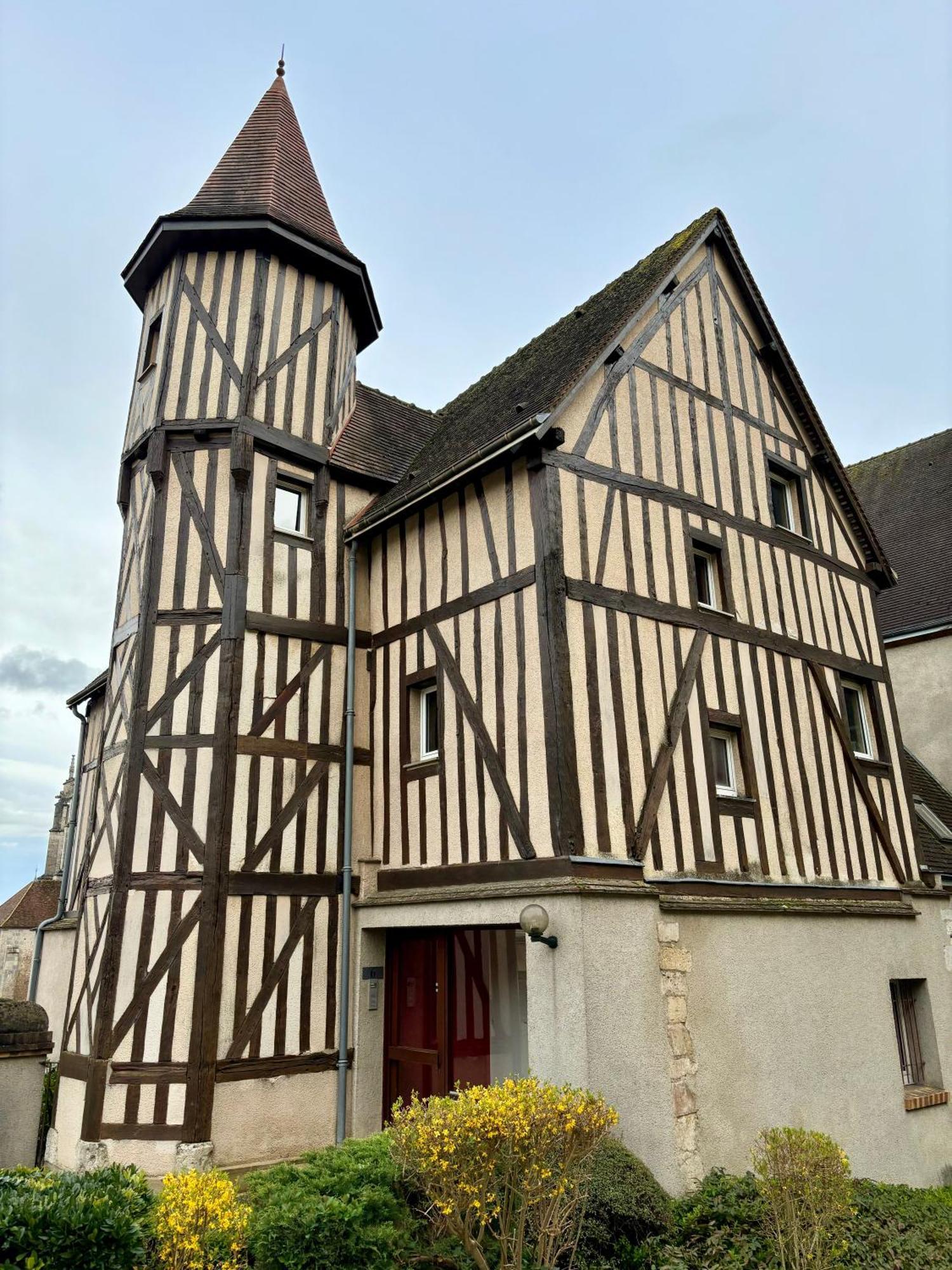 Chartres - Le Saint Pierre Apartment Bagian luar foto